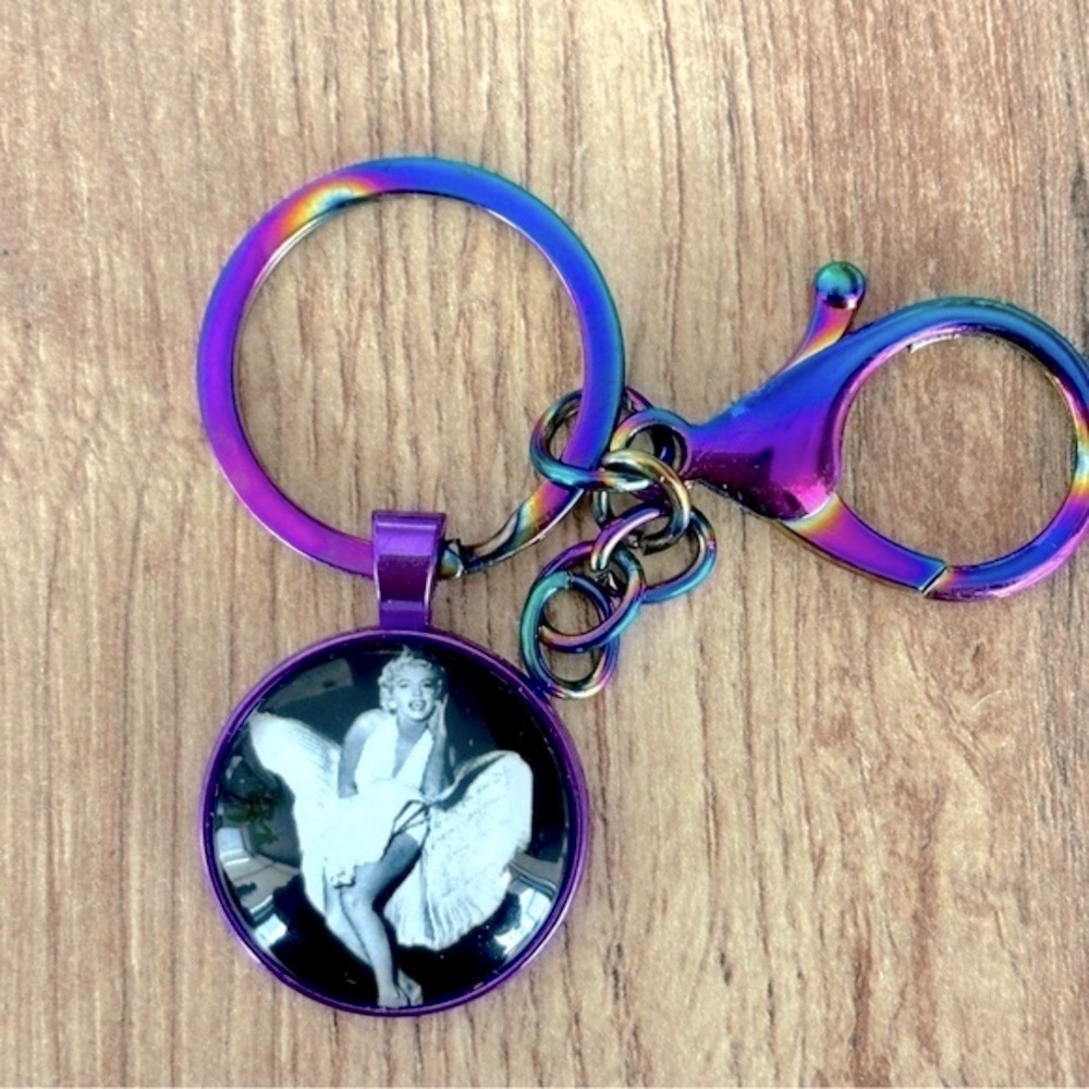 Marilyn Monroe Oilslick Keychain, Handmade, NWT